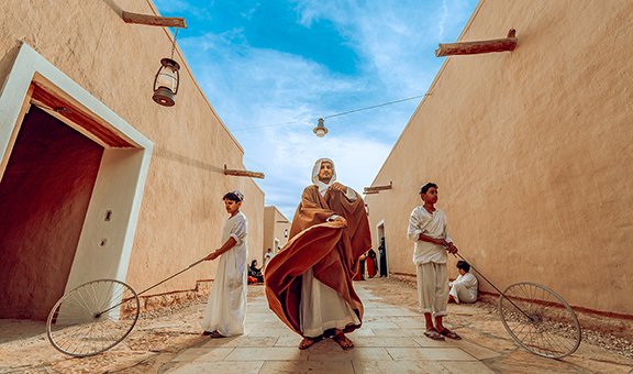 Interested in taking part in Diriyah Season? We welcome applications from partners to host events.